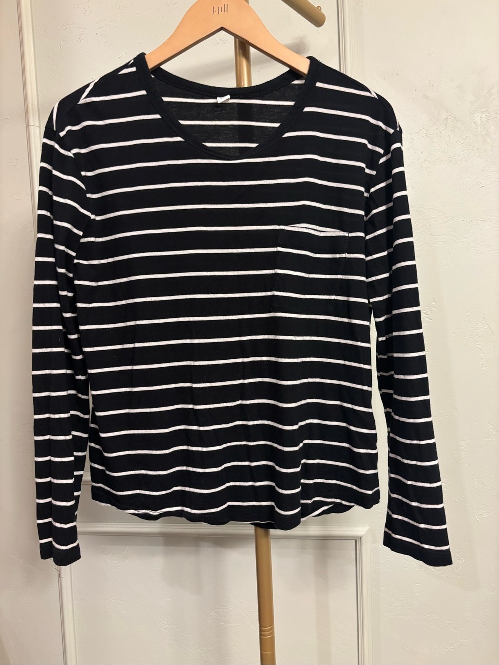 BP Long Sleeve Striped Qveen Herby Concert Crew Tee Black & White MSRP $35